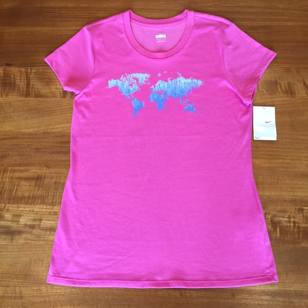 Nike FIT DRY T-Shirt (NWT)